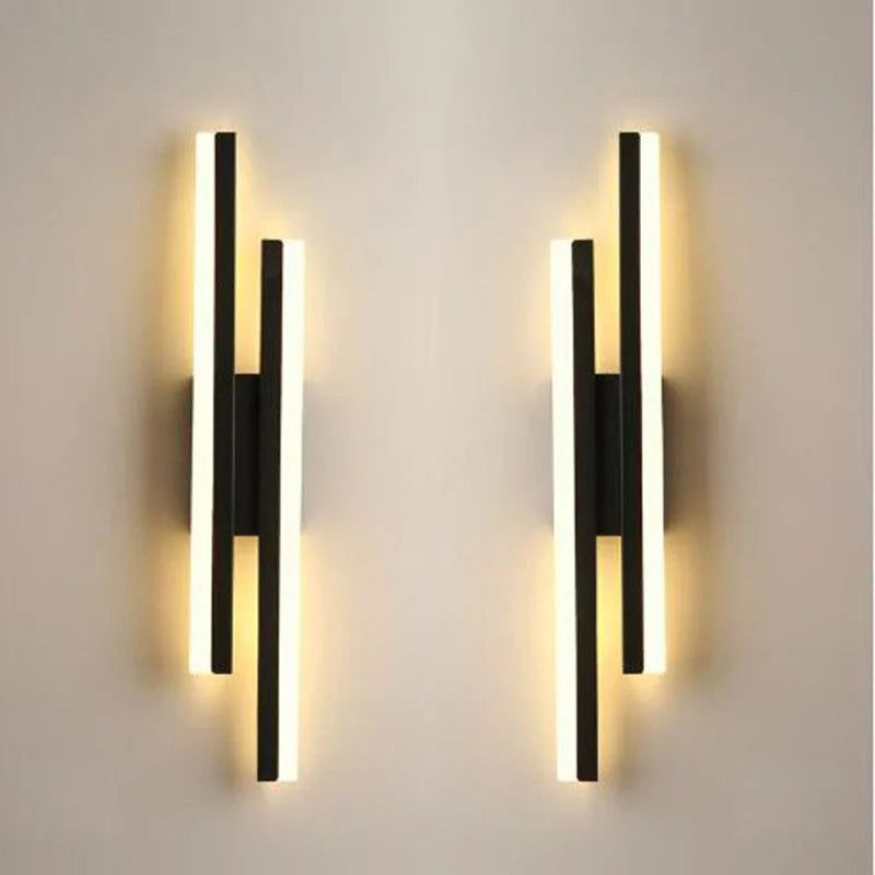 Wobh Acrylic In/Out Wall Lamp