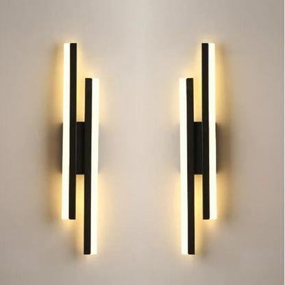 Wobh Acrylic In/Out Wall Lamp