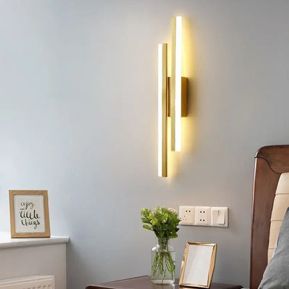 Wobh Acrylic In/Out Wall Lamp