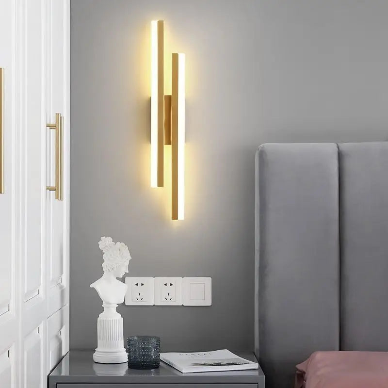 Wobh Acrylic In/Out Wall Lamp
